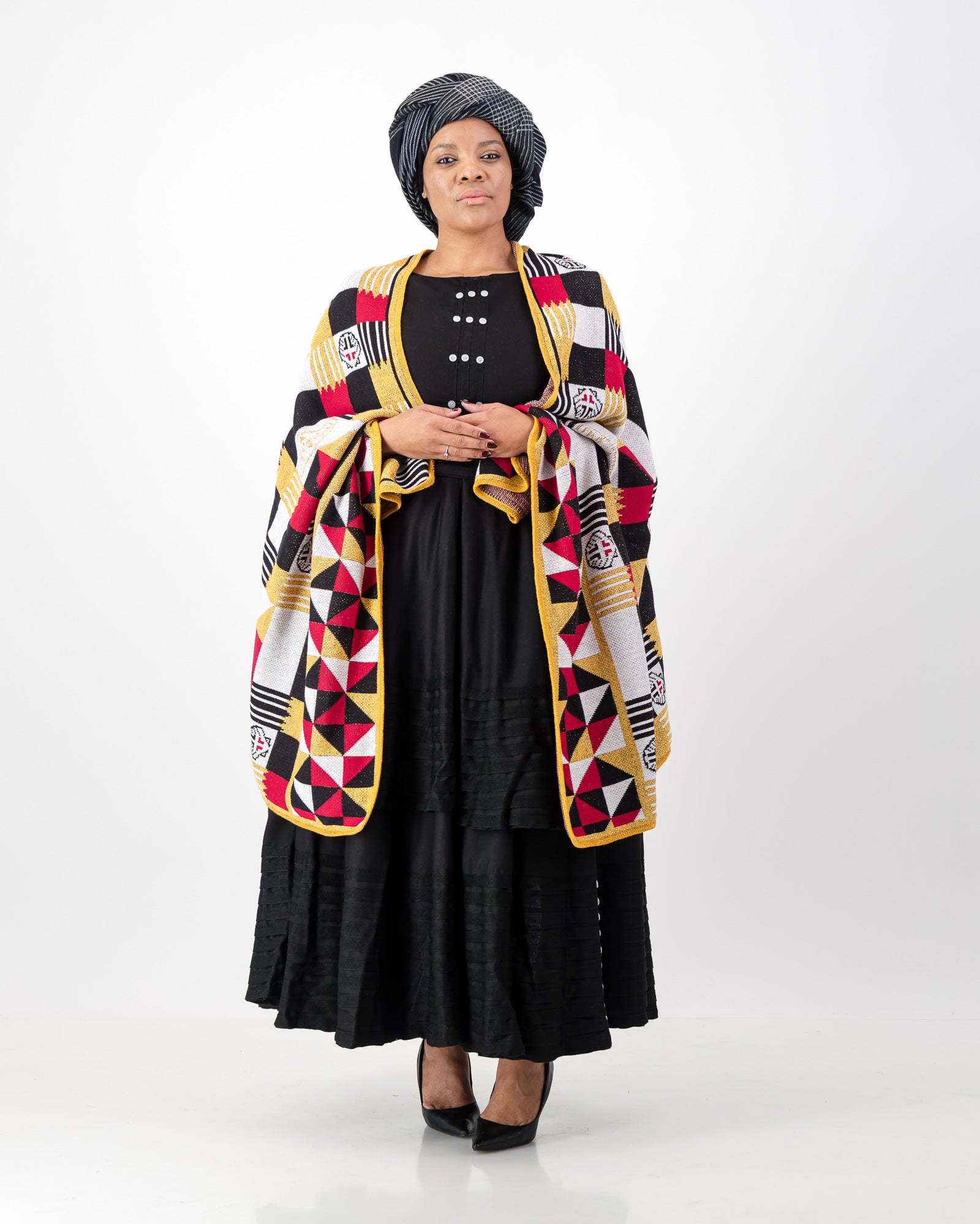 Leyonto Range - Shawl